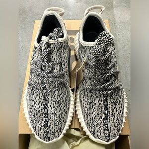 New Adidas Yeezy Turtledoves